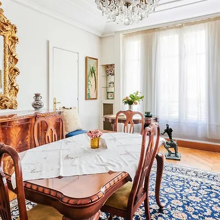Carpette - Welkeys Apartamento